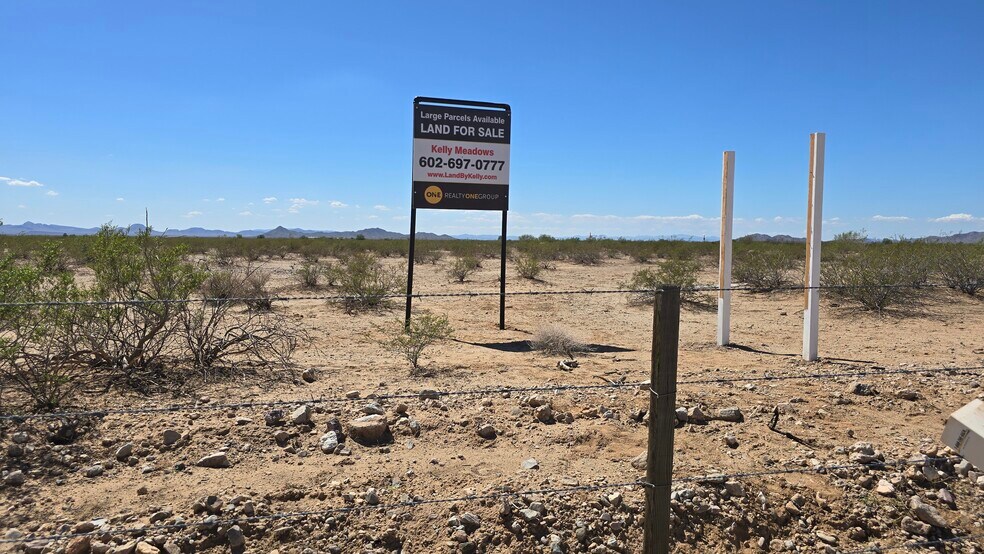75E and Salome RD, Salome, AZ à vendre - Photo de l’immeuble – Image 2 sur 10