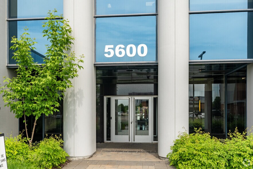 5600 Boul Des Galeries, Québec, QC à louer - Photo de l’immeuble – Image 3 sur 3
