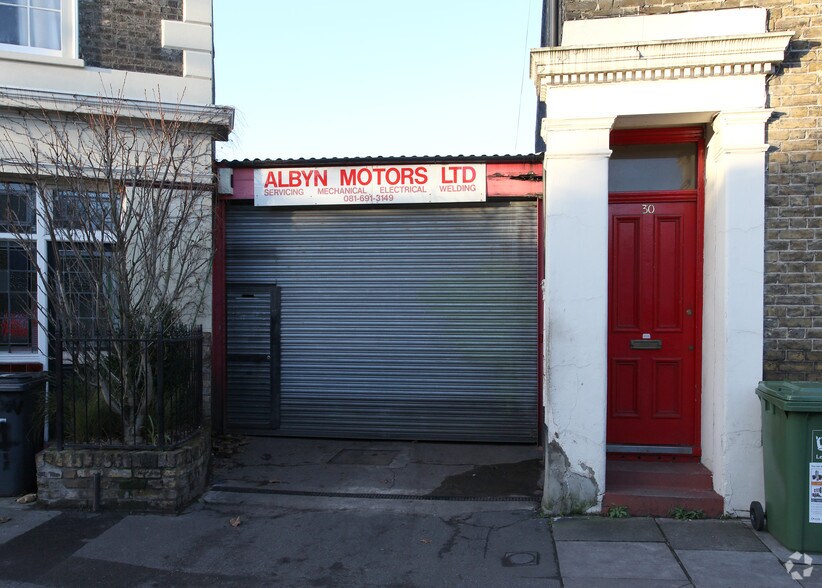 32 Albyn Rd, Londres à louer - Photo de l’immeuble – Image 3 sur 4