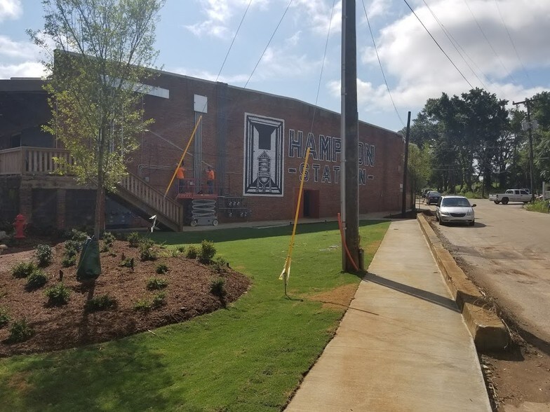 1320 Hampton Avenue Ext, Greenville, SC à louer - Photo de l’immeuble – Image 3 sur 41