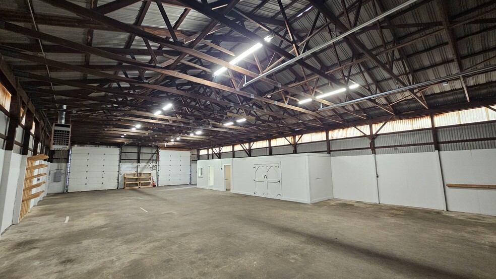 105 Cedar Brook Rd, Sicklerville, NJ à louer - Photo de l’immeuble – Image 1 sur 10