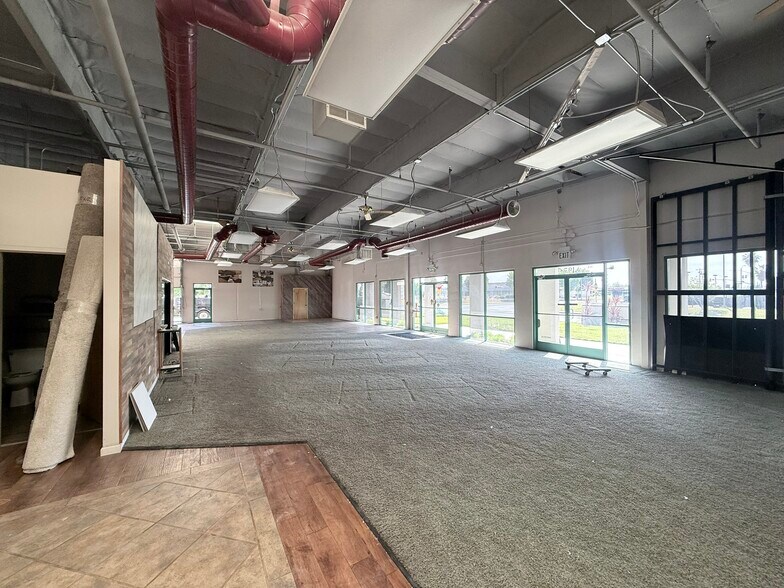 1802-1830 Verne Roberts Cir, Antioch, CA à louer - Photo de l’immeuble – Image 3 sur 5