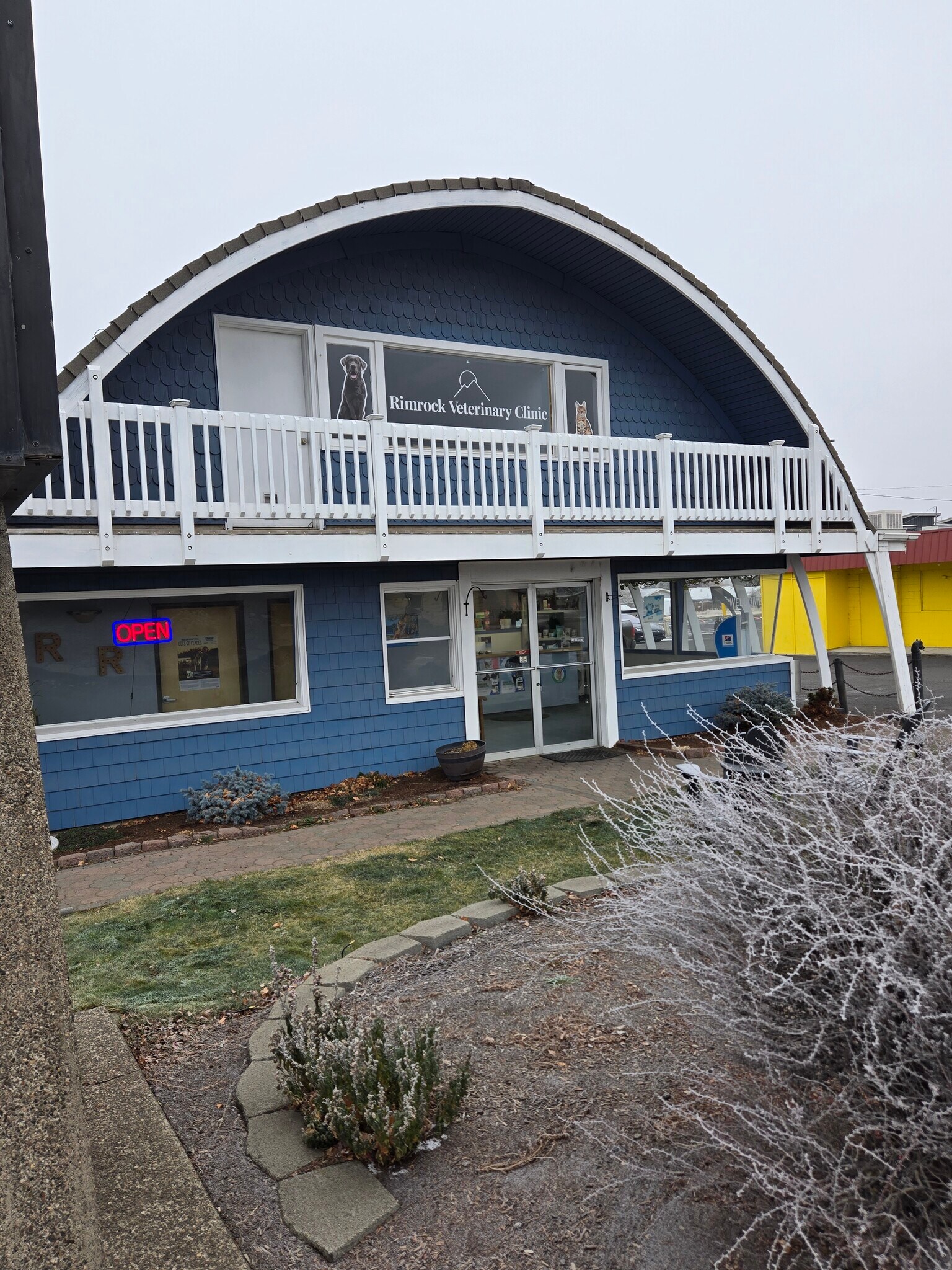 1037 NW 6th St, Redmond, OR à vendre Photo principale– Image 1 sur 8