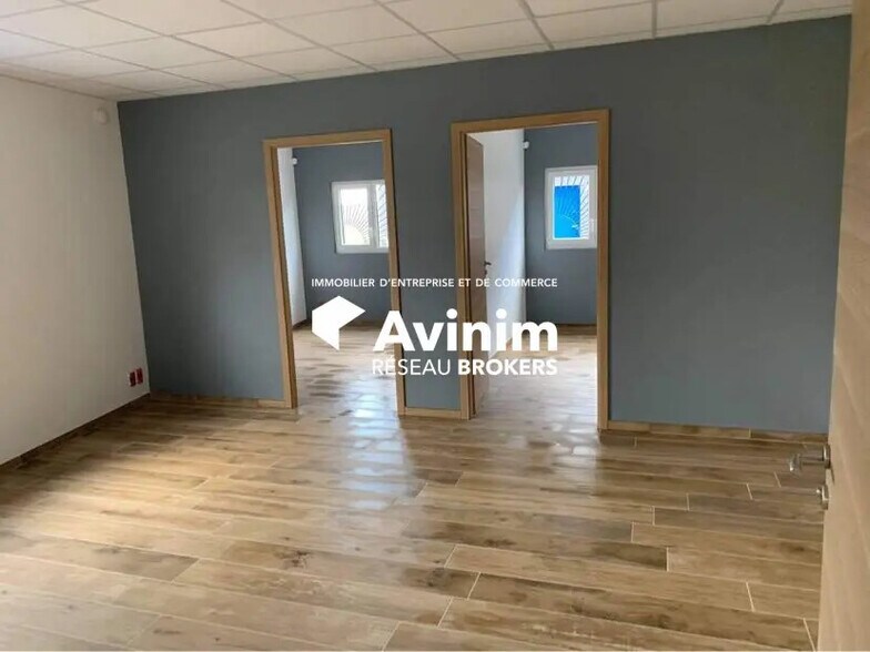 Local d'activités dans Thoiry à vendre - Photo intérieure – Image 3 sur 5