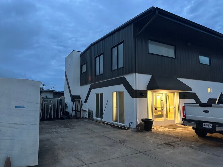 874 Alua St, Wailuku, HI à louer - Photo de l’immeuble – Image 3 sur 18