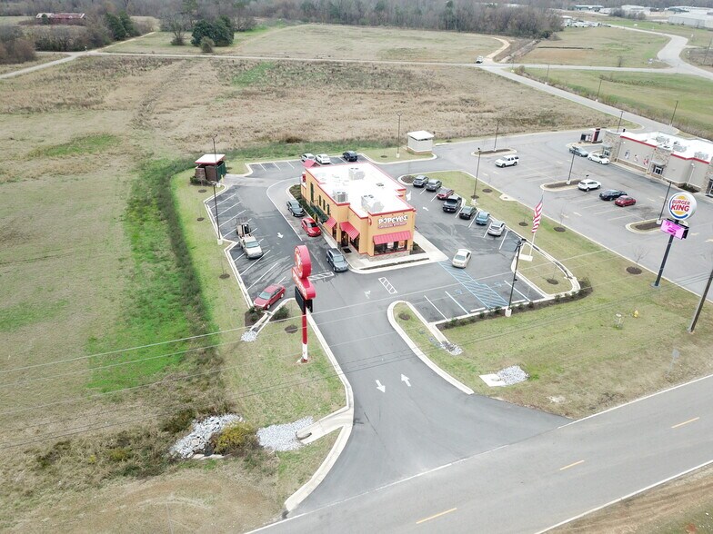 876 N Eastern Blvd, Montgomery, AL à vendre - Photo de l’immeuble – Image 3 sur 3