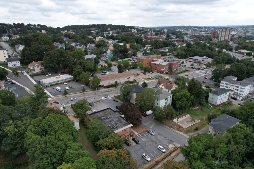 130 Lincoln St, Worcester, MA à louer - Photo de l’immeuble – Image 3 sur 12