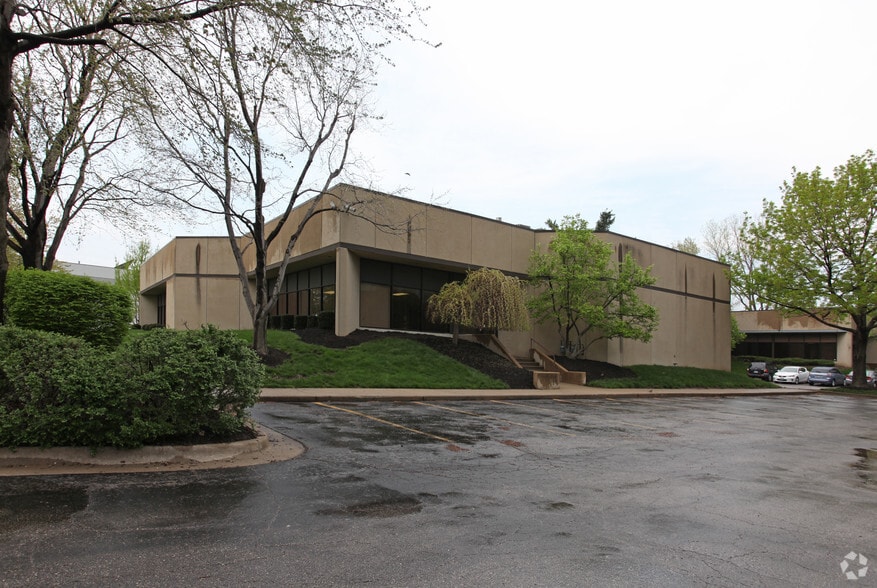 6000 NE Parretta Dr, Kansas City, MO à vendre - Photo de l’immeuble – Image 3 sur 4