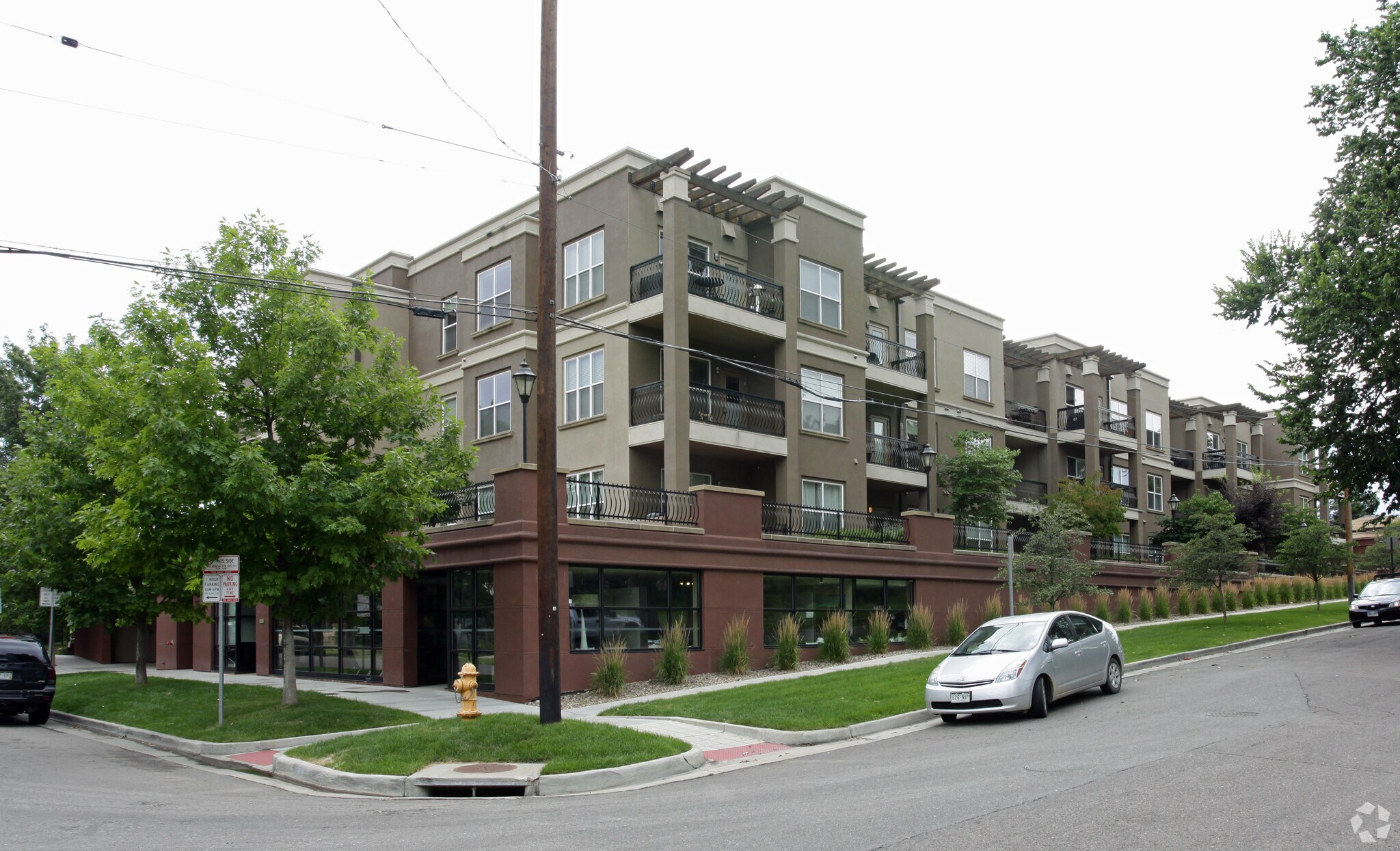 2195 Decatur St, Denver, CO à louer Photo principale– Image 1 sur 9
