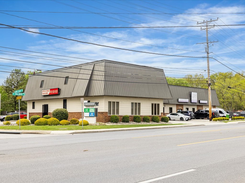 7950 Fort Smallwood Rd, Baltimore, MD à louer Photo de l’immeuble– Image 1 sur 20
