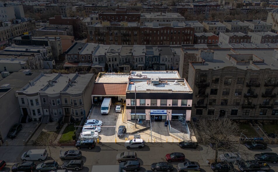 1234 Saint Johns Pl, Brooklyn, NY à vendre - Photo de l’immeuble – Image 2 sur 3
