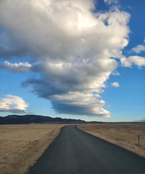 1300 Running Bear Ln, Cotopaxi, CO à vendre - Photo principale – Image 1 sur 5