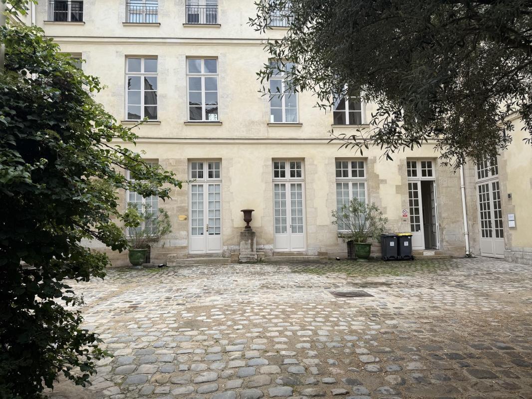 Bureau dans Paris à louer Photo de l’immeuble– Image 1 sur 7