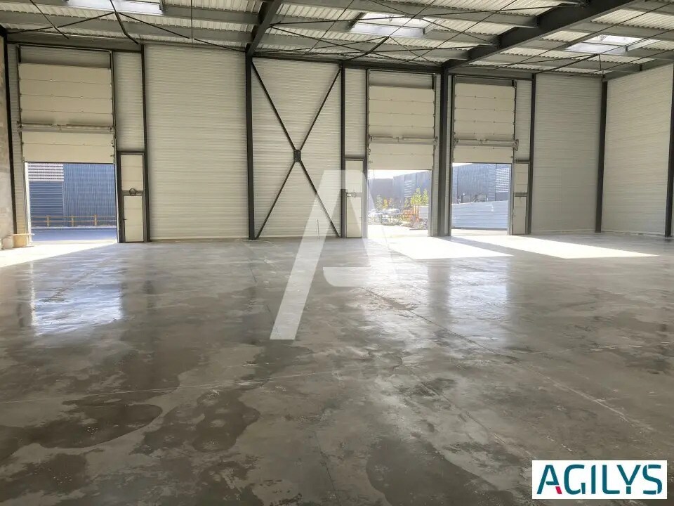 Local d’activités dans Villebon-sur-Yvette à louer Photo intérieure– Image 1 sur 8