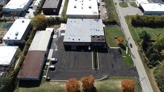 Plus de détails pour 28041 N Bradley Rd, Lake Forest, IL - Industriel/Logistique à vendre
