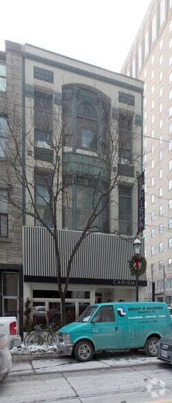 71-73 King St E, Toronto, ON à louer - Photo de l’immeuble – Image 2 sur 2