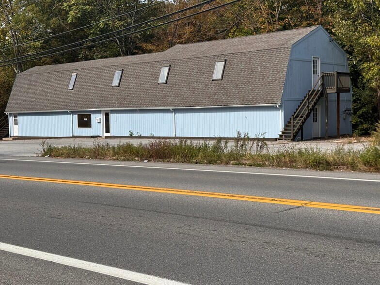 1797 Route 376, Poughkeepsie, NY à vendre - Photo de l’immeuble – Image 1 sur 1
