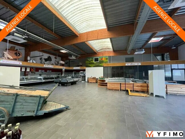 Plus de détails pour Local d’activités à vendre