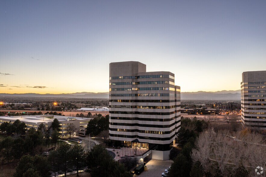 5619 Dtc Pky, Greenwood Village, CO à louer - Photo de l’immeuble – Image 2 sur 31