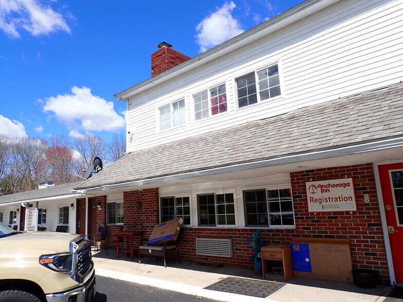 13 Wadleigh Rd, Rochester, NH à vendre - Photo de l’immeuble – Image 2 sur 6