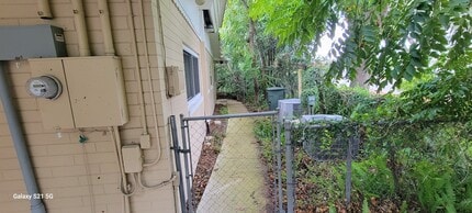 1025 W New York Ave, Deland, FL à louer Photo intérieure– Image 2 sur 5