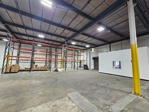 101 Industrial Ave, Little Ferry, NJ à louer Photo intérieure– Image 2 sur 6