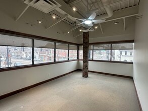 21 Perron St, St. Albert, AB à louer Photo intérieure– Image 2 sur 7