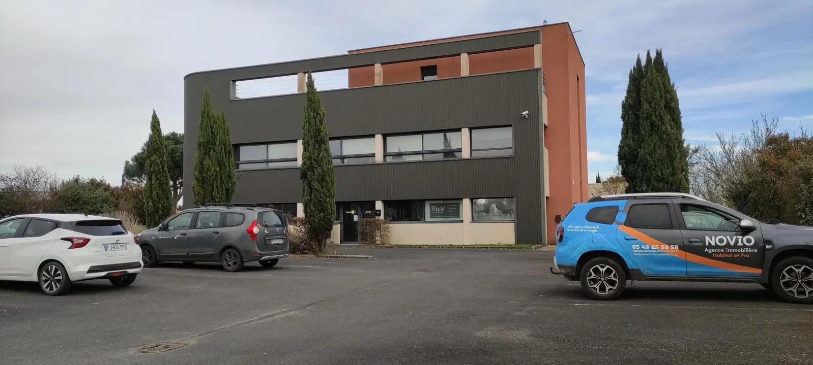 Local commercial dans Poitiers à vendre Photo de l’immeuble– Image 1 sur 8