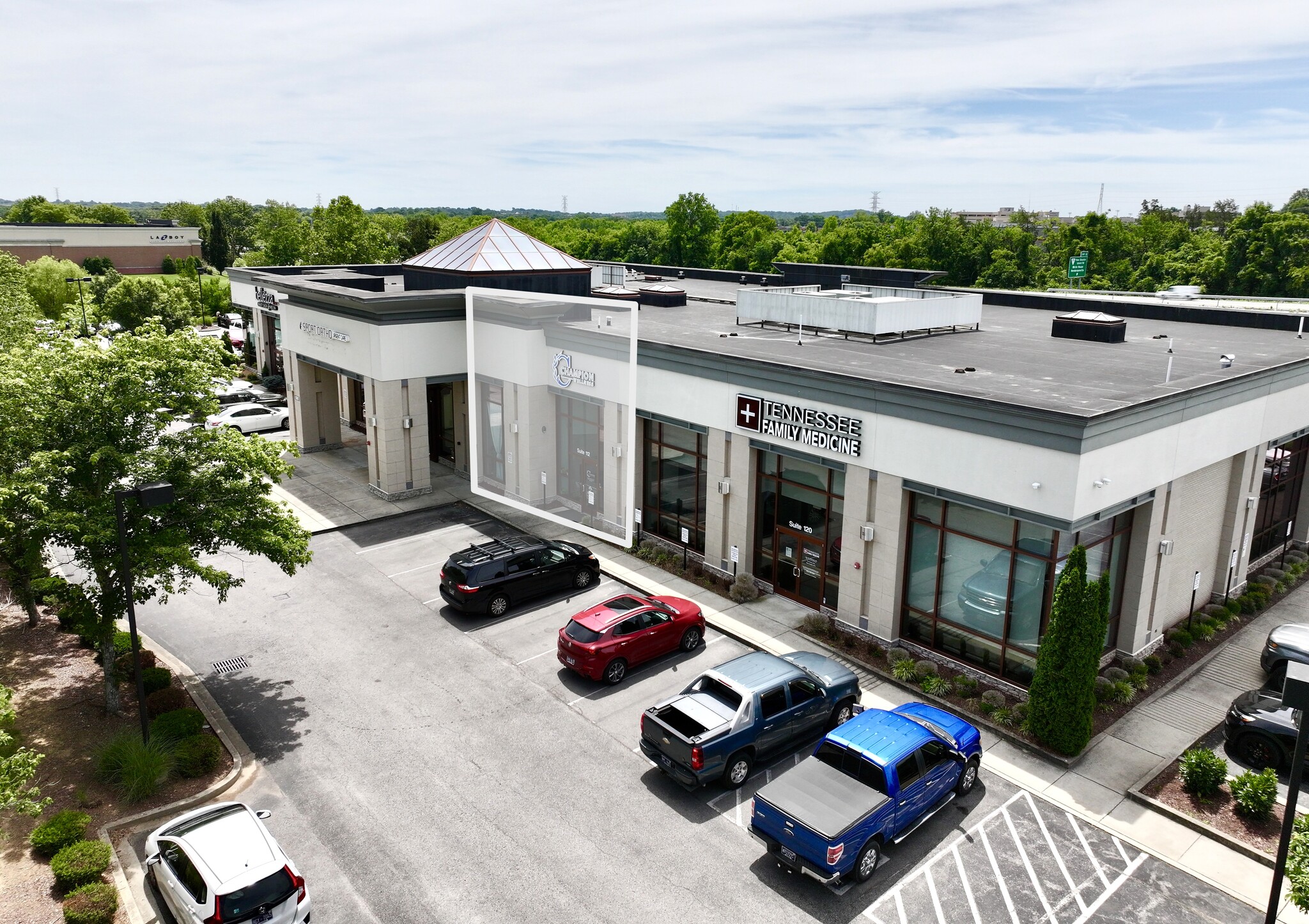 1047 Glenbrook Way, Hendersonville, TN à louer Photo de l’immeuble– Image 1 sur 4