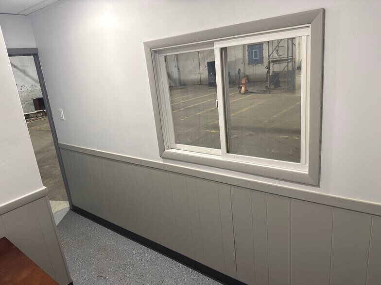 4227 W 43rd St, Chicago, IL à louer - Photo intérieure – Image 2 sur 8