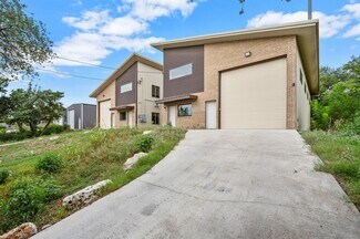 Plus de détails pour 3802 Houston St, Austin, TX - Local d'activités à louer