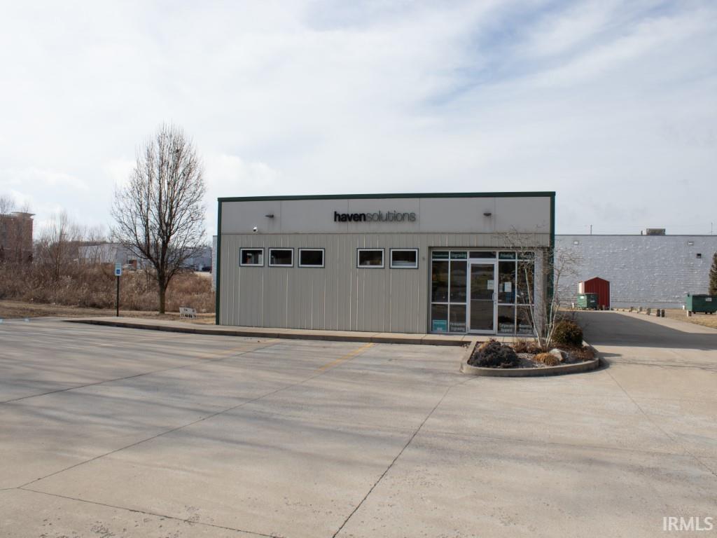 2759 N Ford Rd, Vincennes, IN à vendre Photo de l’immeuble– Image 1 sur 24