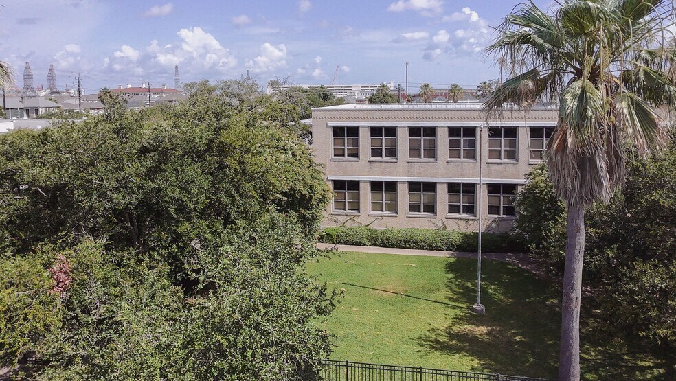 1528 Post Office St, Galveston, TX à vendre - Photo de l’immeuble – Image 3 sur 39