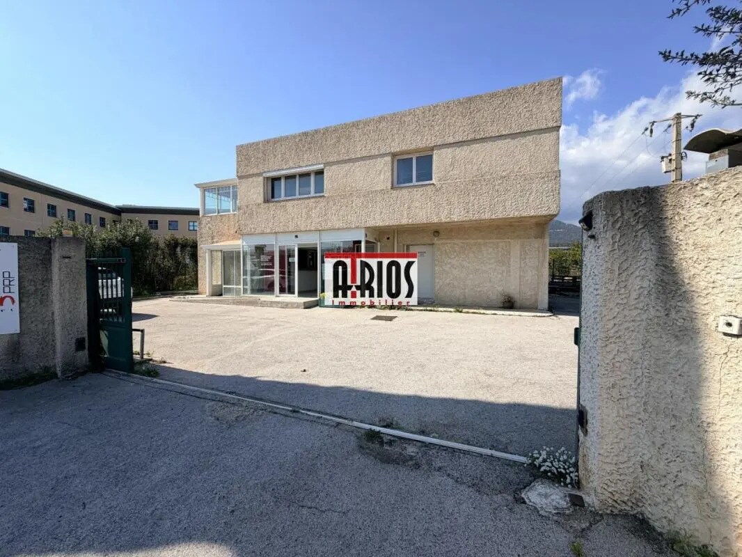 Bureau dans La Garde à louer Photo de l’immeuble– Image 1 sur 15