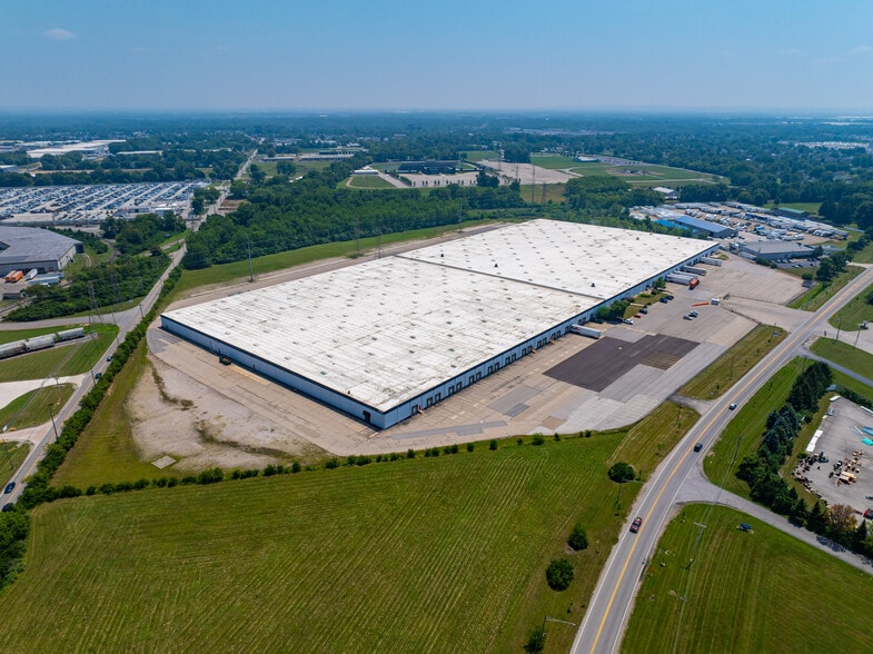 3800-3880 Groveport Rd, Columbus, OH à louer - Aérien – Image 2 sur 9