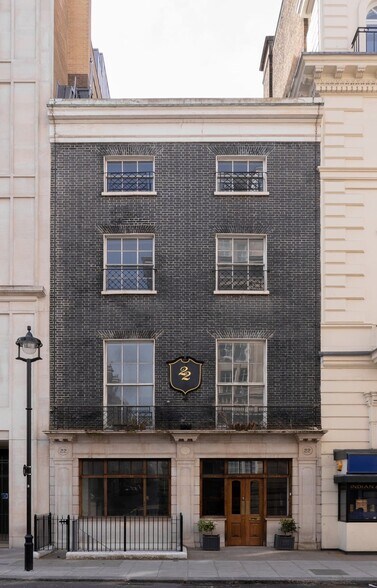 22 King St, Londres à louer - Photo de l’immeuble – Image 1 sur 4