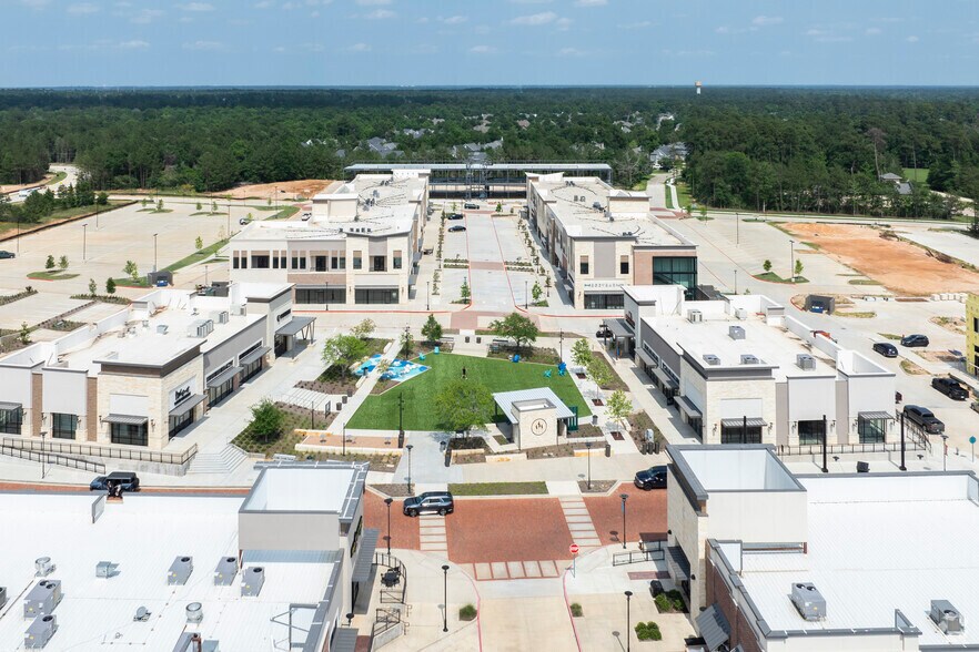 900 New Day Ave, Montgomery, TX à louer - Photo de l’immeuble – Image 2 sur 40