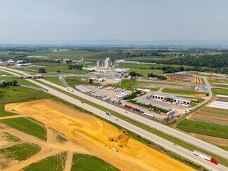 Plus de détails pour 26 Truck Tech Way, Shippensburg, PA - Local commercial à vendre