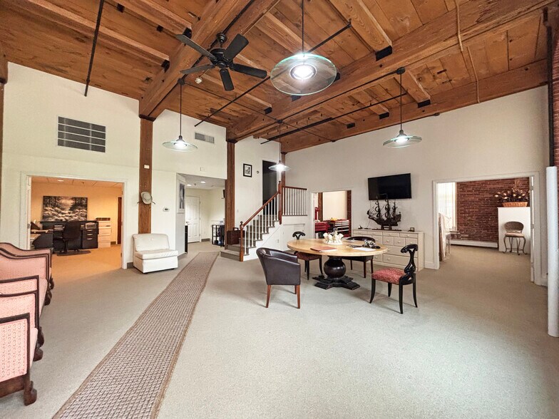 125 Main St, Newmarket, NH à vendre - Photo de l’immeuble – Image 3 sur 4