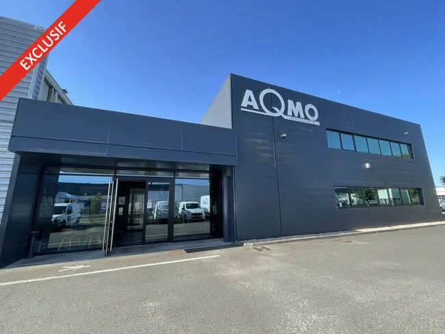 Plus de détails pour Local d’activités à vendre