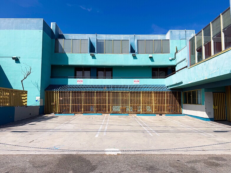 100 Market St, Venice, CA à vendre - Photo de l’immeuble – Image 2 sur 8
