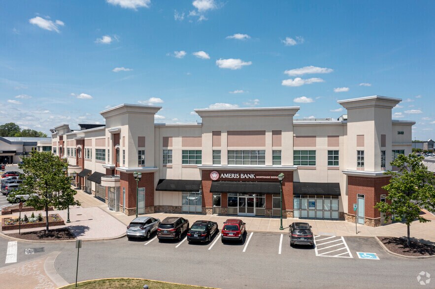 1440 Central Park Blvd, Fredericksburg, VA à louer - Photo de l’immeuble – Image 2 sur 5