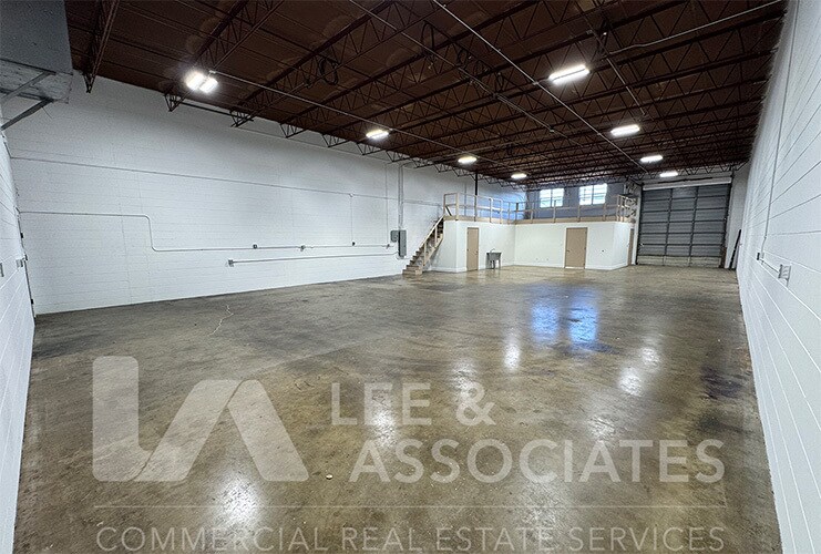2100-2122 W Central Blvd, Orlando, FL à louer - Photo de l’immeuble – Image 2 sur 8