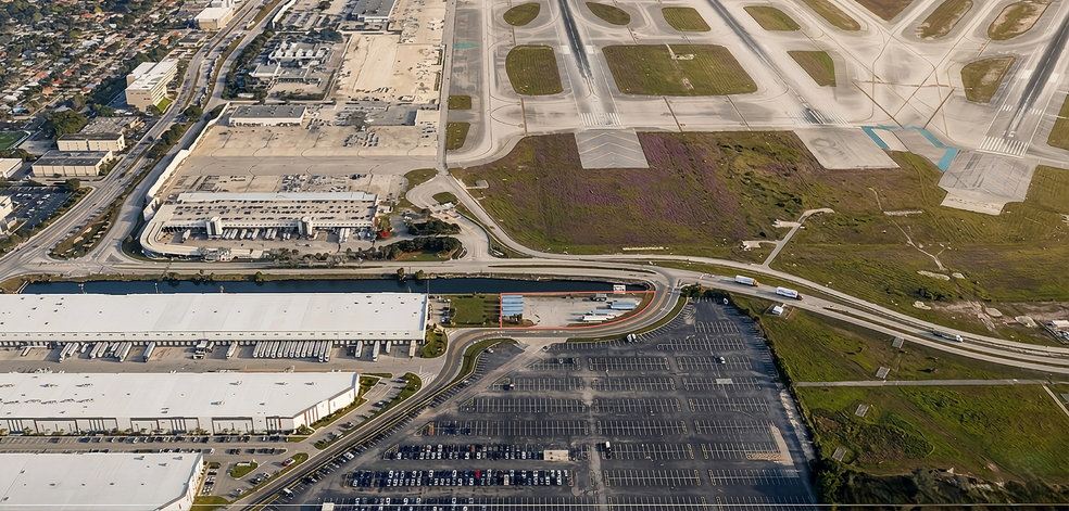 3200 NW 67th Ave, Miami, FL à louer - Photo de l’immeuble – Image 1 sur 6