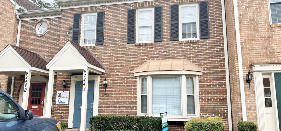 9244A Mosby St, Manassas, VA à louer - Photo de l’immeuble – Image 1 sur 13