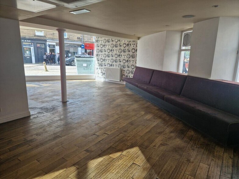 17-23 Market St, Galashiels à louer - Photo de l’immeuble – Image 3 sur 4