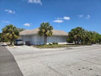 Plus de détails pour 7695 Ulmerton Rd, Largo, FL - Local commercial à louer