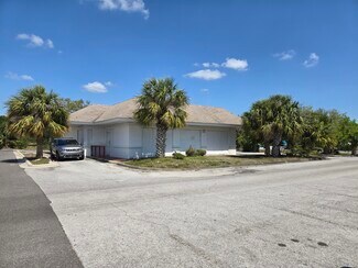 Plus de détails pour 7695 Ulmerton Rd, Largo, FL - Local commercial à louer