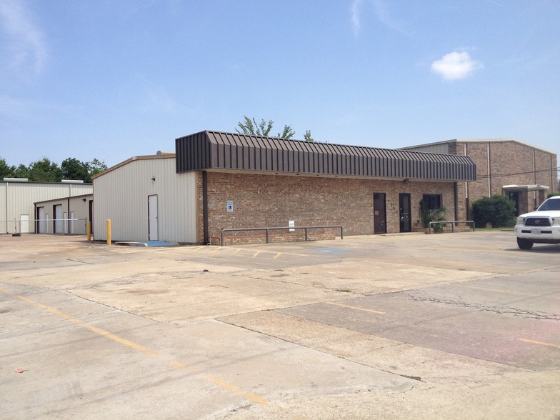 4960 Washington Blvd, Beaumont, TX à louer - Photo de l’immeuble – Image 2 sur 5