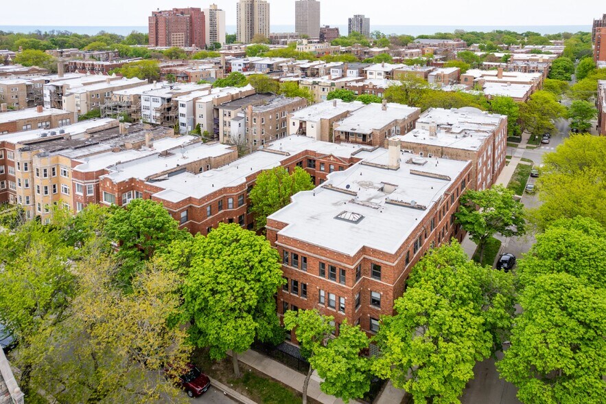6849-6859 S Clyde Ave, Chicago, IL à vendre - Photo de l’immeuble – Image 3 sur 7